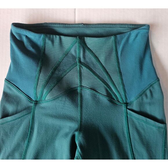 Lululemon High-Rise Run Crops Women's Size 2 | Mesh Panels + Angled Hem- EUC - Picture 2 of 5